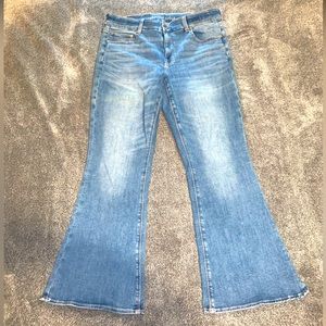 American Eagle Artist Flare Jeans